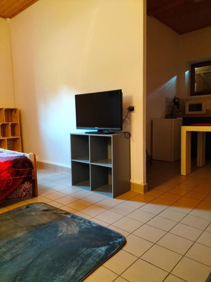 Studio Confortable Proche Des Sites Touristiques Issendolus Dış mekan fotoğraf